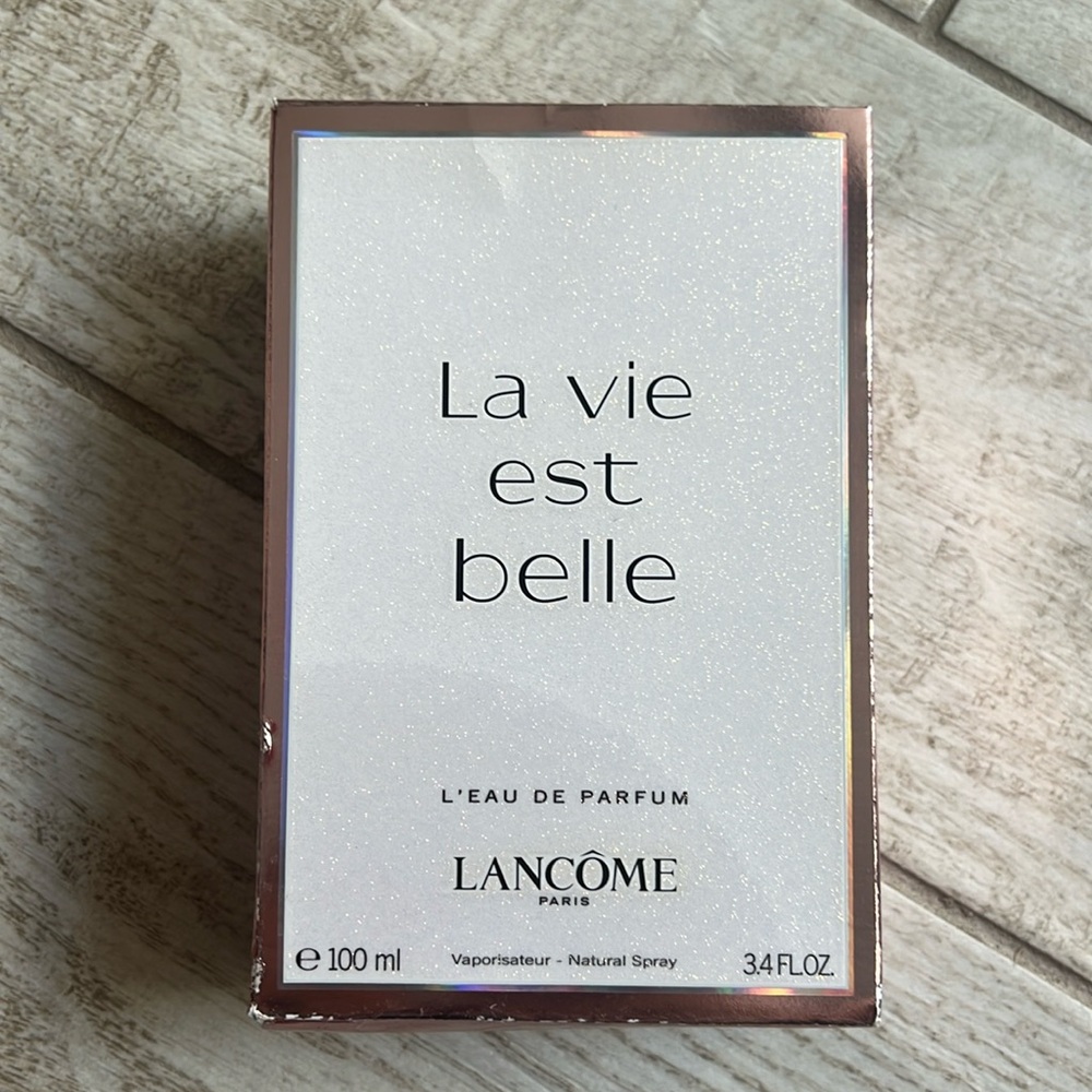 La Vie Est Belle by Lancôme